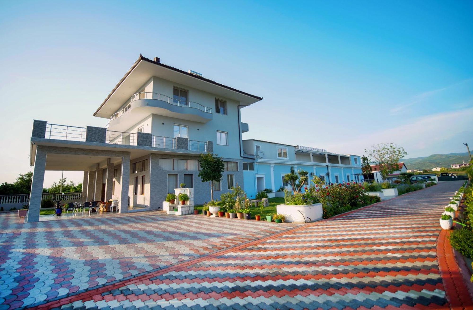 Hanna & Solei Hotel Berat Exterior foto